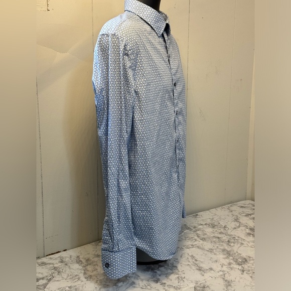 Bugatchi Men Shaped Fit Long Sleeve Button Down Blue Poka Dot Shirt Size Large - Picture 3 of 9